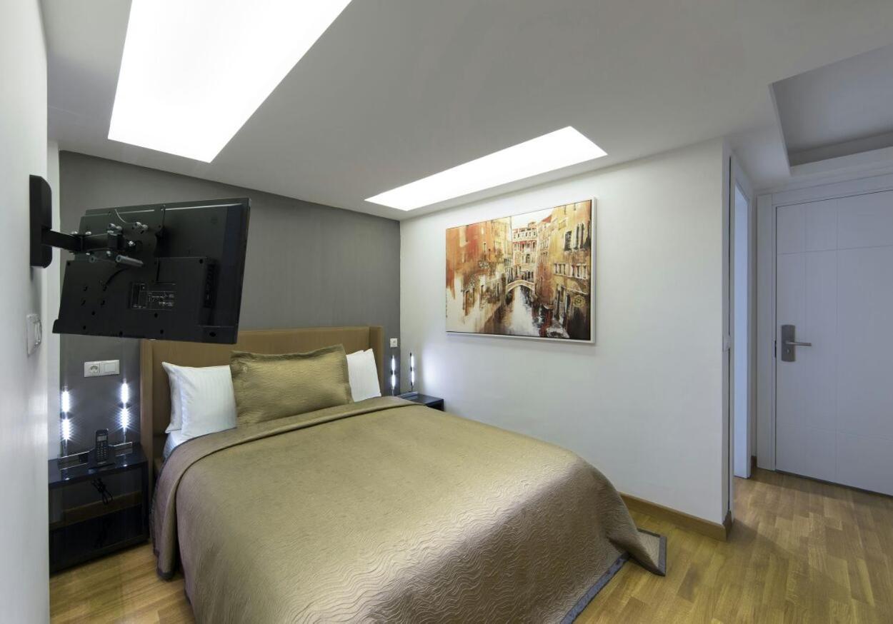 The Place & 5* Istambul