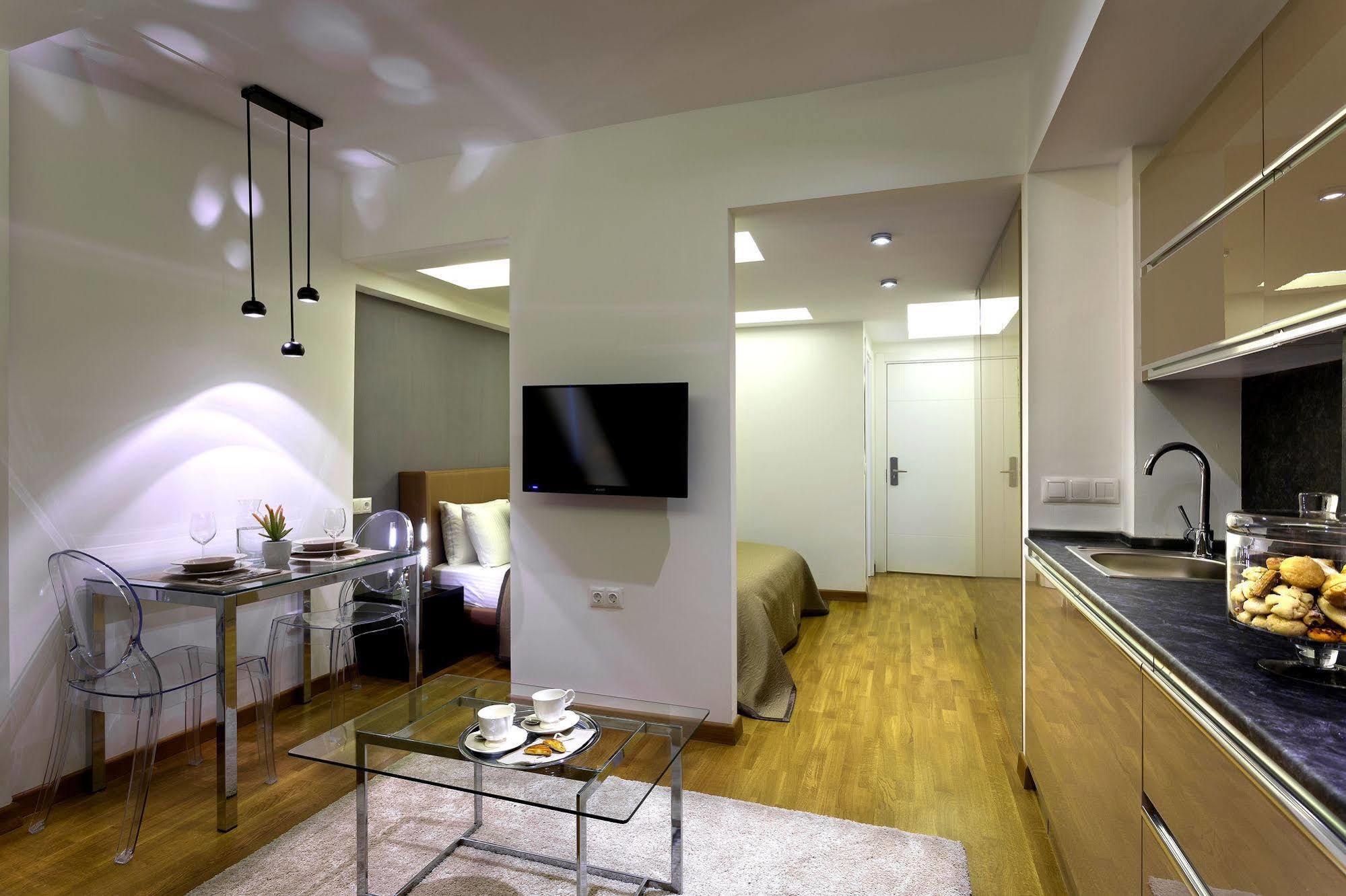 The Place & 5*