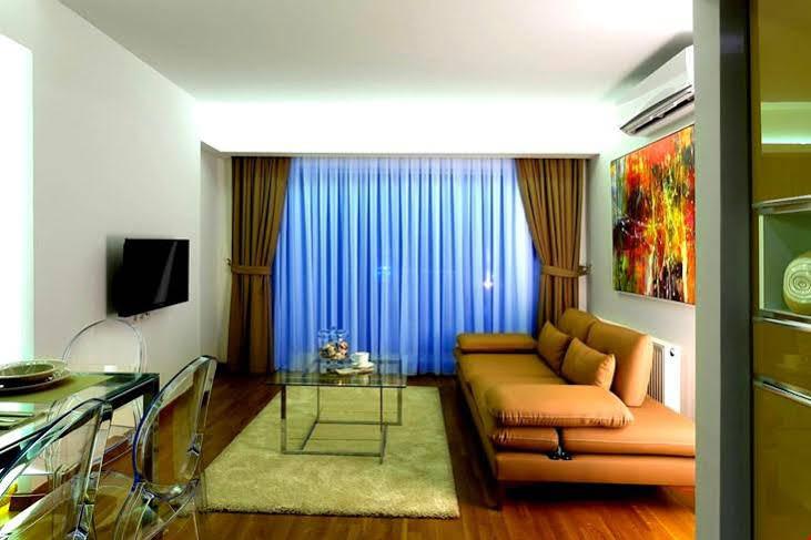 Hotel The Place &